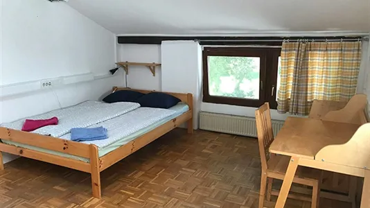 Rooms in Besnica - photo 1