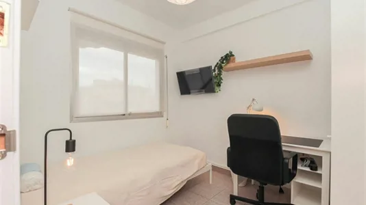 Rooms in Reus - photo 1