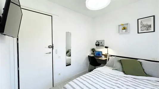 Rooms in Madrid Moncloa-Aravaca - photo 2