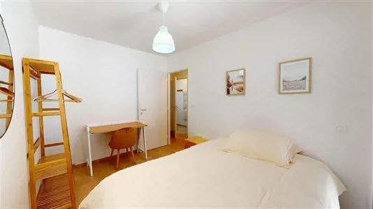 Rooms in Lyon - photo 3