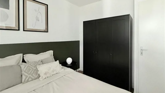 Rooms in Saint-Denis - photo 2