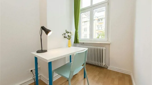 Rooms in Berlin Charlottenburg-Wilmersdorf - photo 2