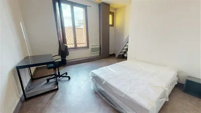 Room for rent in Clermont-Ferrand, Auvergne-Rhône-Alpes