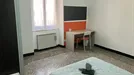 Room for rent, Genoa, Liguria, Salita Piano di Rocca