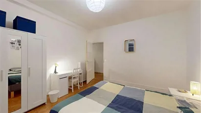 Room for rent in Dijon, Bourgogne-Franche-Comté