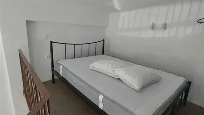 House for rent in Athens House for rent in Athens