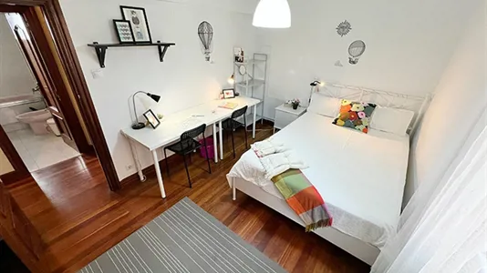 Rooms in Bilbao - photo 2