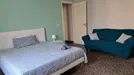 Room for rent, Genoa, Liguria, Salita Piano di Rocca