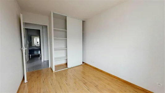 Apartments in Toulouse - photo 3