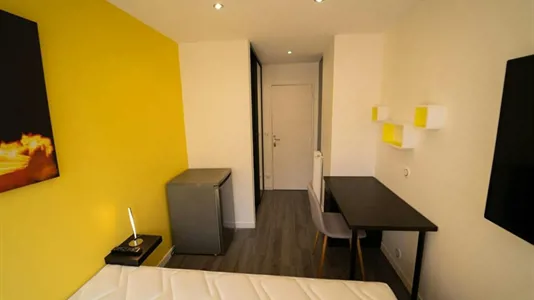 Rooms in Lyon - photo 2