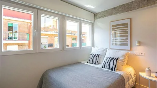 Rooms in Madrid Fuencarral-El Pardo - photo 1