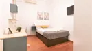 Room for rent, Barcelona Eixample, Barcelona, &lt;span class=&quot;blurred street&quot; onclick=&quot;ProcessAdRequest(8525141)&quot;&gt;&lt;span class=&quot;hint&quot;&gt;See streetname&lt;/span&gt;[xxxxxxxxxxxxx]&lt;/span&gt;