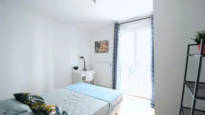 Room for rent in Nanterre, Île-de-France