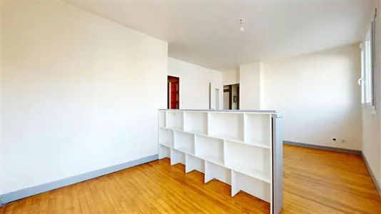 Apartments in Clermont-Ferrand - photo 2