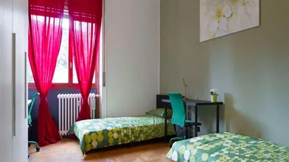 Room for rent in Milano Zona 4 - Vittoria, Forlanini, Milan