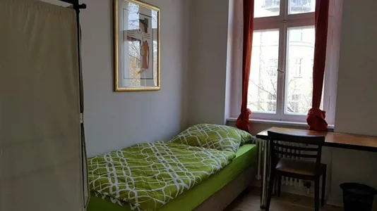 Rooms in Berlin Friedrichshain-Kreuzberg - photo 1