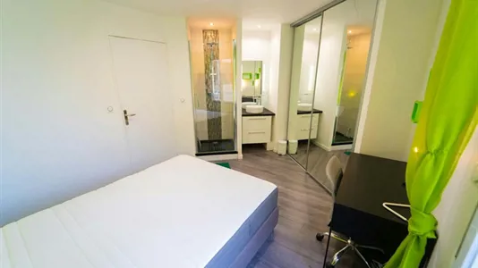 Rooms in Lyon - photo 3