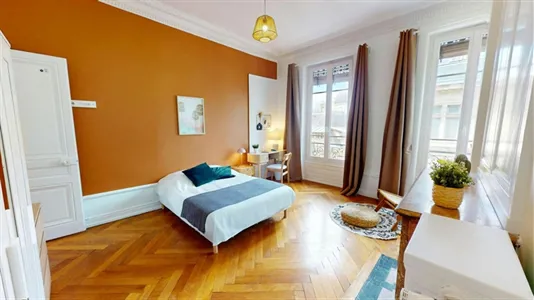 Rooms in Lyon - photo 2