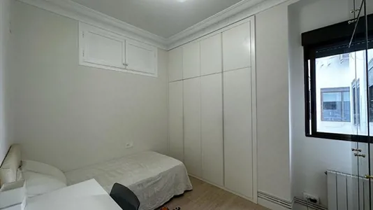 Rooms in Valencia Ciutat Vella - photo 1