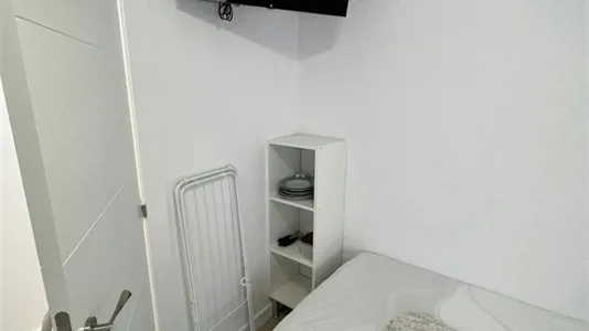 Rooms in Zaragoza - photo 2