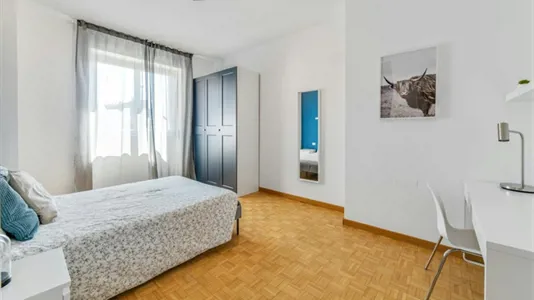 Rooms in Milano Zona 5 - Vigentino, Chiaravalle, Gratosoglio - photo 1