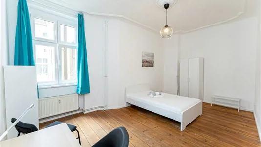 Rooms in Berlin Friedrichshain-Kreuzberg - photo 2