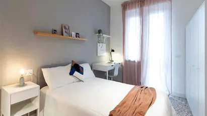 Room for rent in Turin, Piemonte