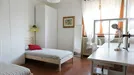 Room for rent, Milano Zona 6 - Barona, Lorenteggio, Milan, Via Francesco Primaticcio, Italy