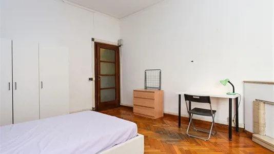 Rooms in Roma Municipio II – Parioli/Nomentano - photo 2