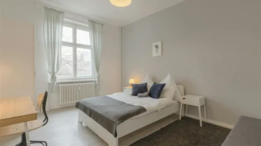 Rooms in Berlin Friedrichshain-Kreuzberg - photo 1