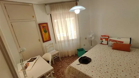 Rooms in Murcia - photo 1