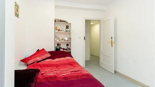 Rooms in Granada - photo 3