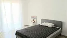 Room for rent, Bari, Puglia, Via Sigismondo Castromediano