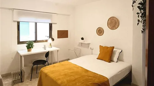 Rooms in Tarragona - photo 1