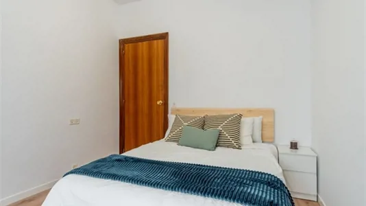 Rooms in Madrid Moncloa-Aravaca - photo 1