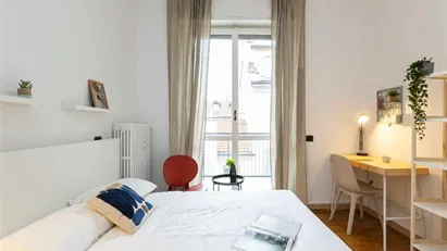 Room for rent in Milano Zona 4 - Vittoria, Forlanini, Milan