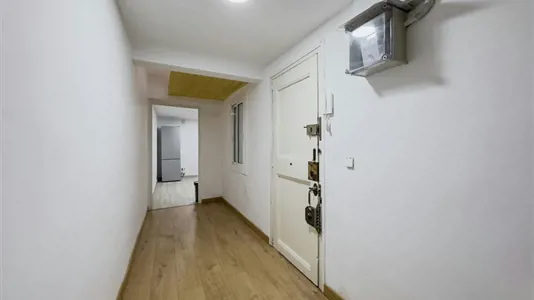 Apartments in Barcelona Ciutat Vella - photo 2