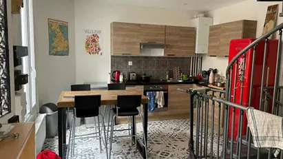 Room for rent in L'Haÿ-les-Roses, Île-de-France