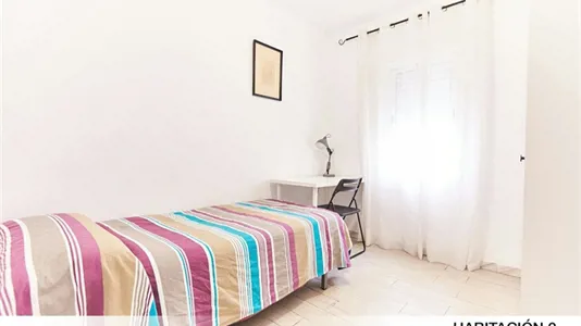 Rooms in El Cerezo - photo 1