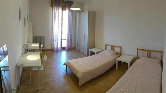 Rooms in Bologna - photo 2