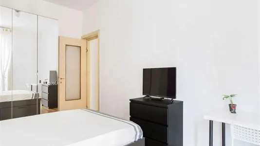 Rooms in Milano Zona 2 - Stazione Centrale, Gorla, Turro, Greco, Crescenzago - photo 3