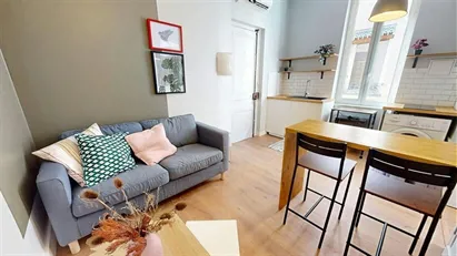 Apartment for rent in Lyon, Auvergne-Rhône-Alpes