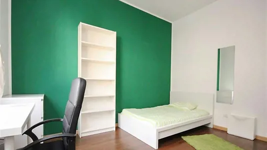 Rooms in Milano Zona 2 - Stazione Centrale, Gorla, Turro, Greco, Crescenzago - photo 1