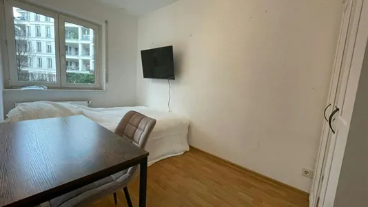 Rooms in Frankfurt Innenstadt II - photo 3