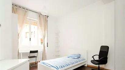 Room for rent in Milano Zona 2 - Stazione Centrale, Gorla, Turro, Greco, Crescenzago, Milan Room for rent in Milano Zona 2 - Stazione Centrale, Gorla, Turro, Greco, Crescenzago, Milan