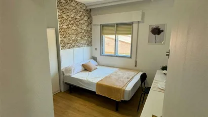 Room for rent in Madrid Ciudad Lineal, Madrid