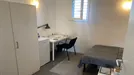 Room for rent, Roma Municipio VI – Roma Delle Torri, Rome, &lt;span class=&quot;blurred street&quot; onclick=&quot;ProcessAdRequest(7737861)&quot;&gt;&lt;span class=&quot;hint&quot;&gt;See streetname&lt;/span&gt;[xxxxxxxxxxxxx]&lt;/span&gt;