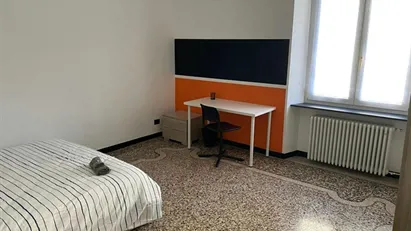 Room for rent in Genoa, Liguria