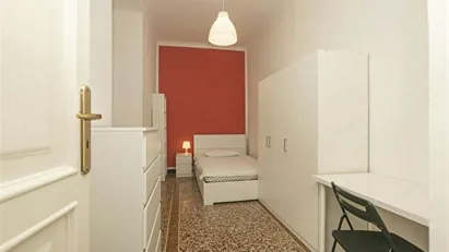 Room for rent in Genoa, Liguria