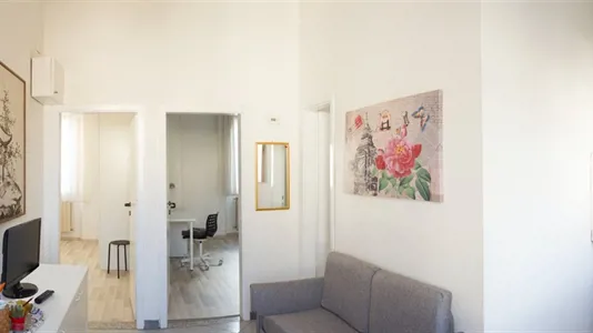 Rooms in Florence - photo 2